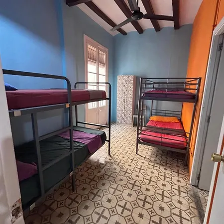 Pensión Tarragona Rooms