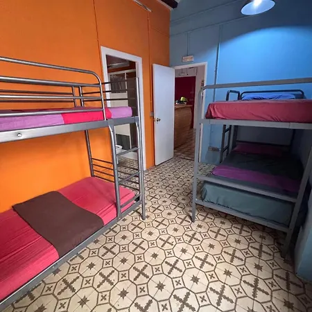 Tarragona Rooms *
